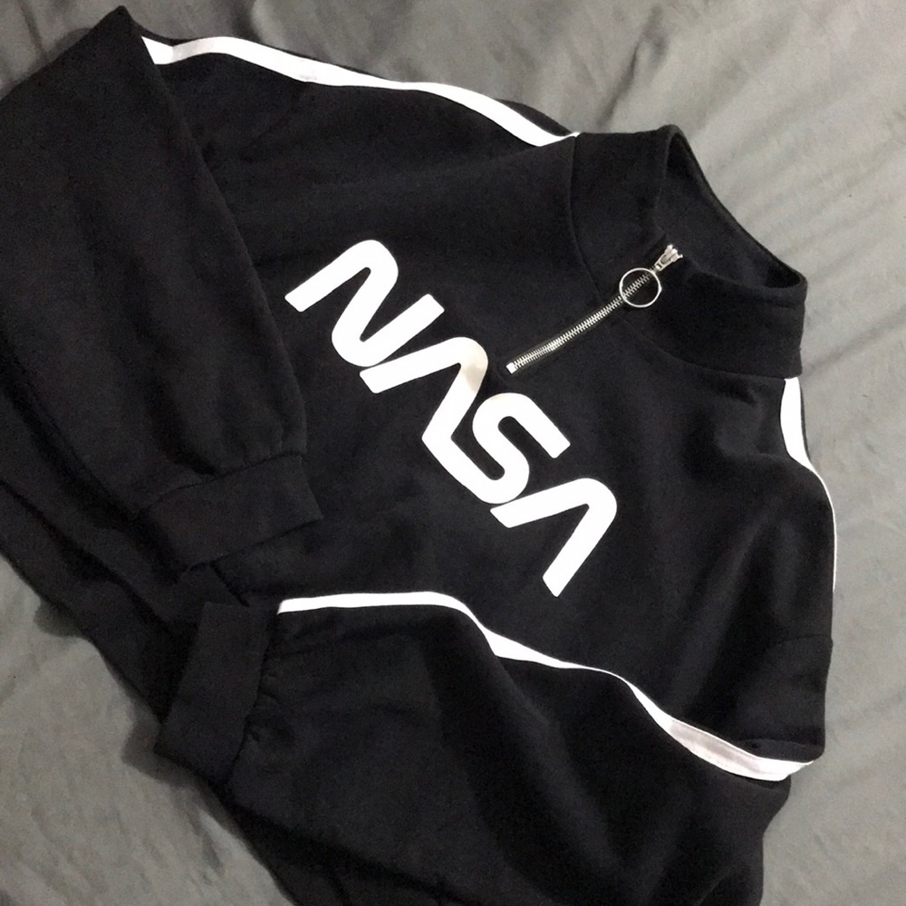 Cropped nasa zip up.